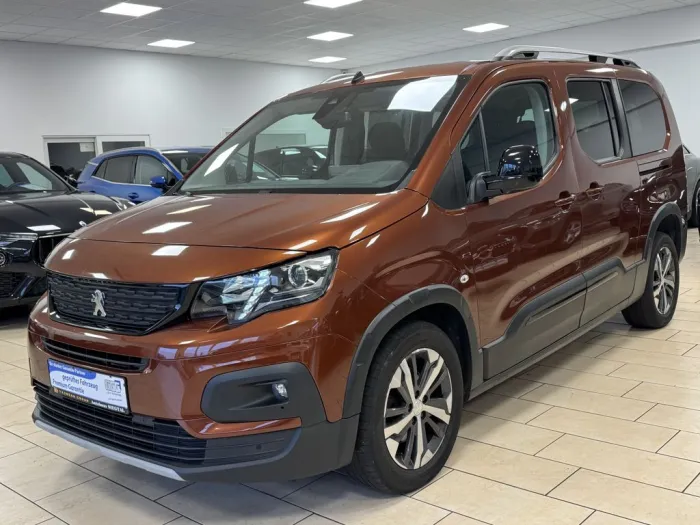 Peugeot Rifter GT-Line*Navi*7-Sitze*LED*DAB*CarPlay