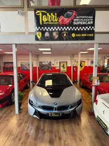 BMW Bmw i8 ufficiale BMW PERMUTE