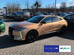 DS Automobiles DS4 4 E-Tense Perf.Line+ Hybrid 225(Plug-In) Hea