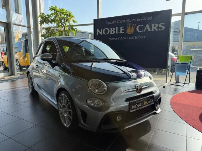 Abarth 695C Rivale 175th Anniversary KLIMA MirrorLink A