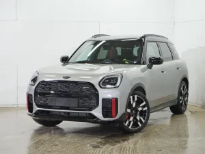 MINI John Cooper Works Countryman ALL4 20