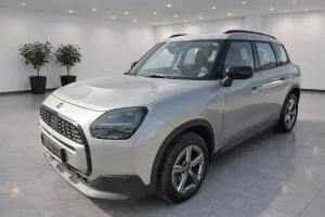 MINI Countryman Cooper D Mild-Hybrid Essential Trim
