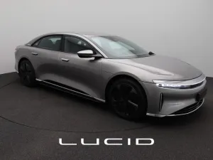 Lucid Air Pure AWD