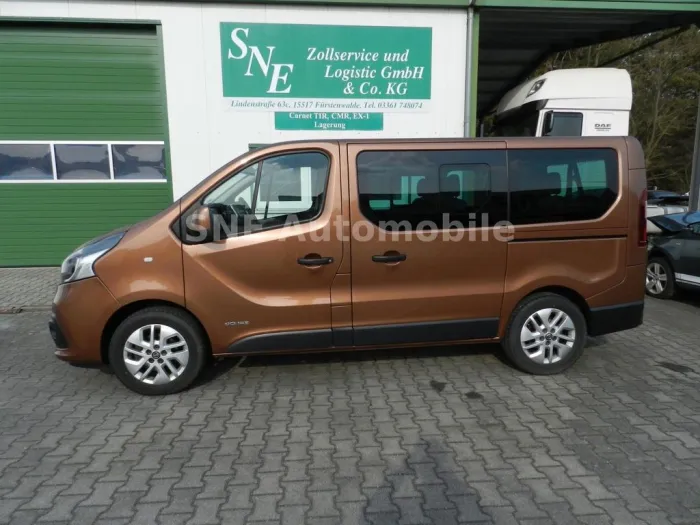 Nissan NV300 Kombi L1H1 2,7t PREMIUM