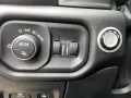 Dodge RAM 1500 Laramie Crew 420 PS, LPG