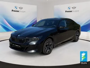 BMW i5 xDrive40 AHK 360° STANDHZ HEAD-UP SITZBELÜFT