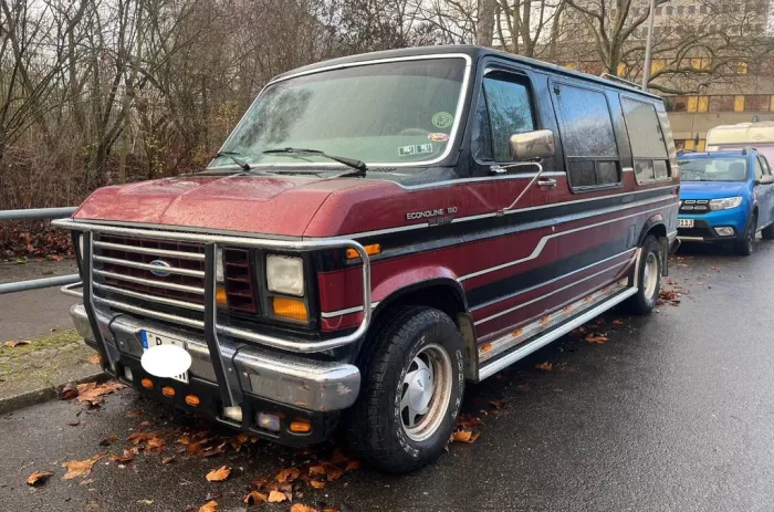 Ford Econoline - US VAN