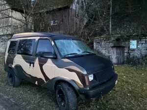 Chevrolet AstroVan Hochdach Overland - Höhergeleg