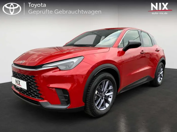 Lexus LBX 1.5 Hybrid + Komfortpaket Allwetterreifen