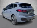 BMW 218 i Sportpaket AD AHK-klappbar AHK Navi Digita