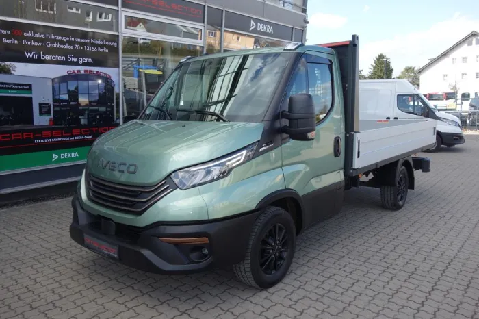 Iveco Daily 2,3d Pritsche KLIMATR/LED/AHK/KAM/ACC/ALU