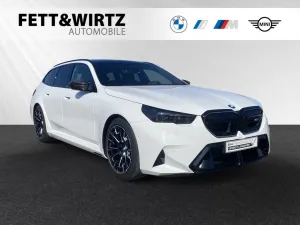 BMW M5 Touring AHK-DAProf.-Bowers&Wilkins