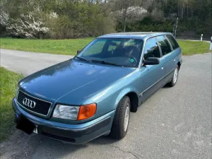Audi 100 Avant 2.3 TÜV 03/28