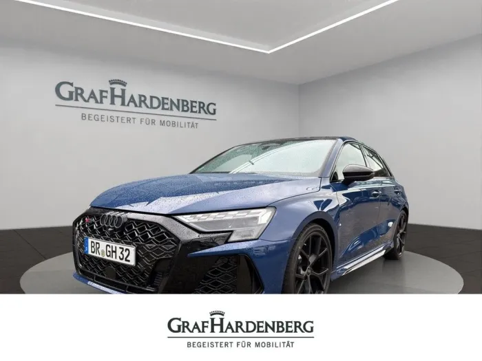 Audi RS3 Sportback quattro S-Tronic