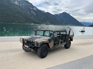 Hummer Humvee M998 US Military SUV Geländewagen 