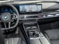 BMW 740d xDrive M Sport PANO ACC 360°KAM RFK NAVI