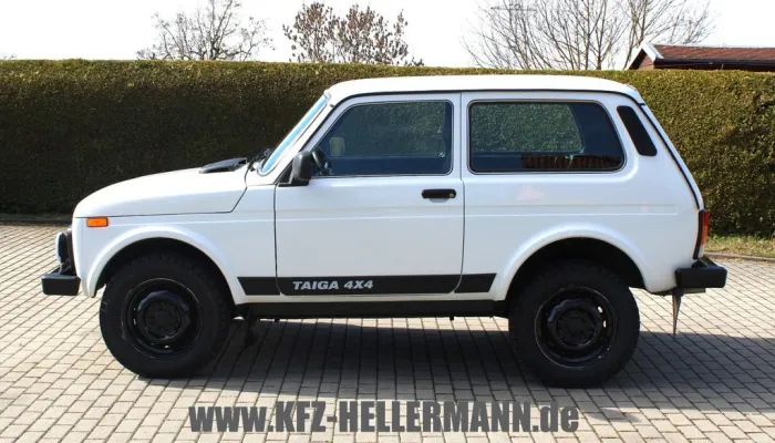 Lada Niva1,7i 4x4 