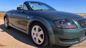Audi TT Roadster 1.8T quattro 165 kW -