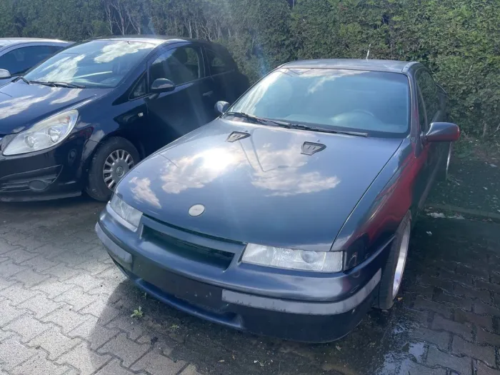 Opel Calibra 2.0i