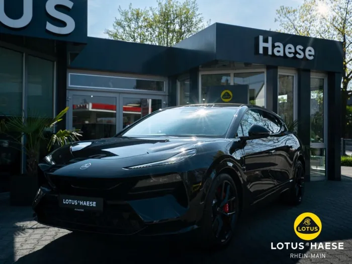 Lotus Eletre 600 GT SE Stellar Black - by LOTUS HAESE