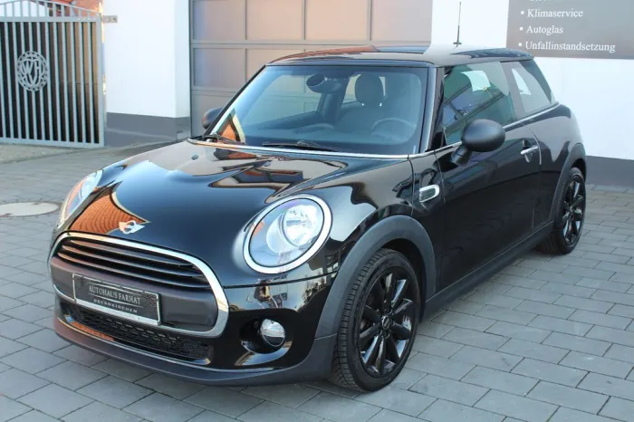MINI ONE Blackyard (ERSTE HAND,SITZHEIZUNG)