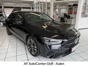 Mercedes-Benz CLA 220d Shooting Brake *11.170km*Multi Beam*