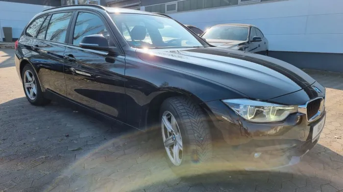 BMW 318i Advantage Automatik Xenon 1.Hand