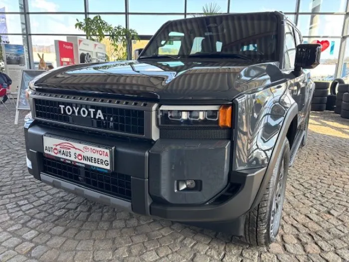 Toyota Land Cruiser 2.8 D-4D Mild-Hybrid Automatik Exec