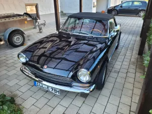 Fiat 124 Spider