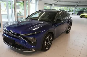 Citroën C5 X PureTech 180 Shine S&S NaviDrive CarPlay & 