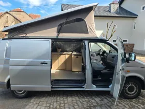 Volkswagen T5 Camper Van California lang LR
