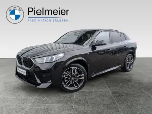 BMW X2 sDrive20i MSport AHK Pano Komfortzug Adap.LED