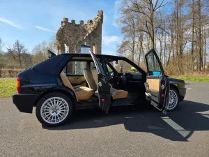 Lancia Delta HF Integrale EVO 2 Sedici