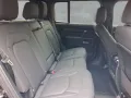 Land Rover Defender 2.0 P300e PHEV X-Dynamic SE 110