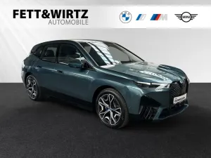 BMW iX M60 UPE: 147.980 €-AHK-Autobahnass.