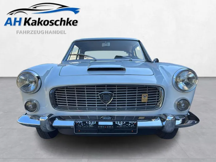 Lancia Flaminia Coupe unverbast. selten 6Zyl guter Zust