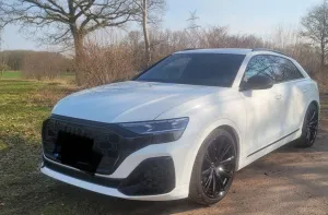 Audi SQ8 TFSI quattro tiptronic V8 B&O Pano AHK 23
