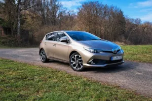 Toyota Auris 1.2T Design - 1.Hand - 56tkm - LED