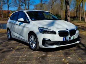 BMW 225 Active Tourer 225xe iPerformance plug in 