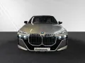 BMW M760e xDrive AHK-B&WDiamond-Autobahnass.