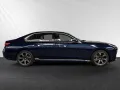 BMW 740d xDrive TV-Fond-Entertainment-Autobahnass.