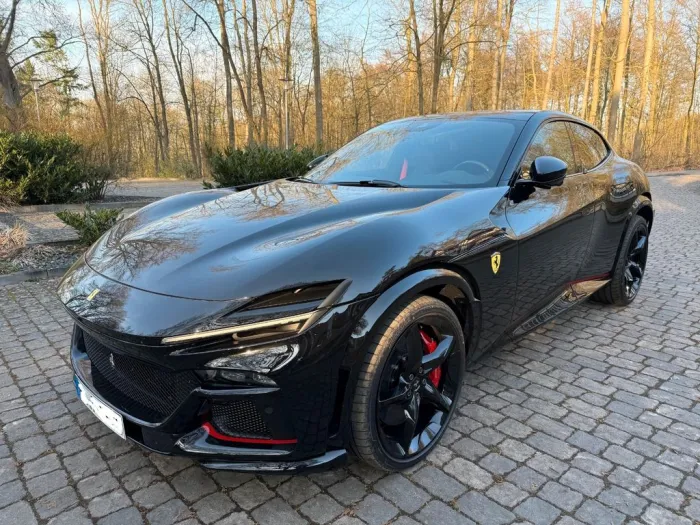 Ferrari Purosangue Tailor Made