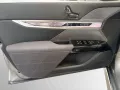 BMW i7 eDrive50 TV-Fond-Entertainment-SkyLounge