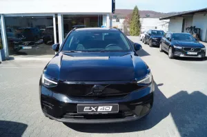 Volvo EX40 Twin AWD Plus Black Edition Aut./360°/20