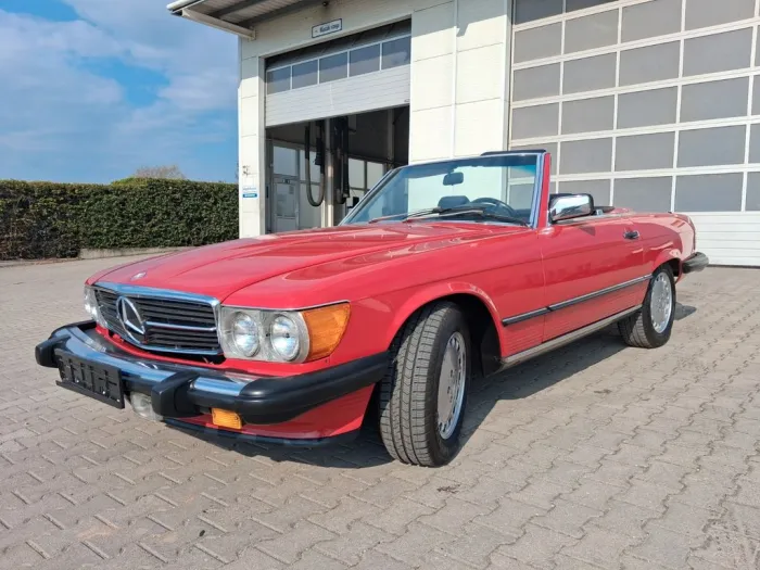 Mercedes-Benz 560 SL unrestaurierter Originalzustand, TOP!