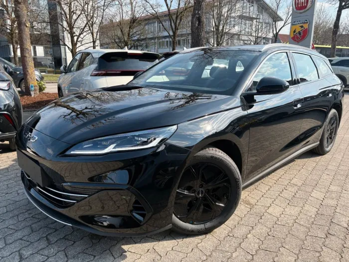 BYD SEAL 6 135 kW 1.5 PHEV DM-i Boost