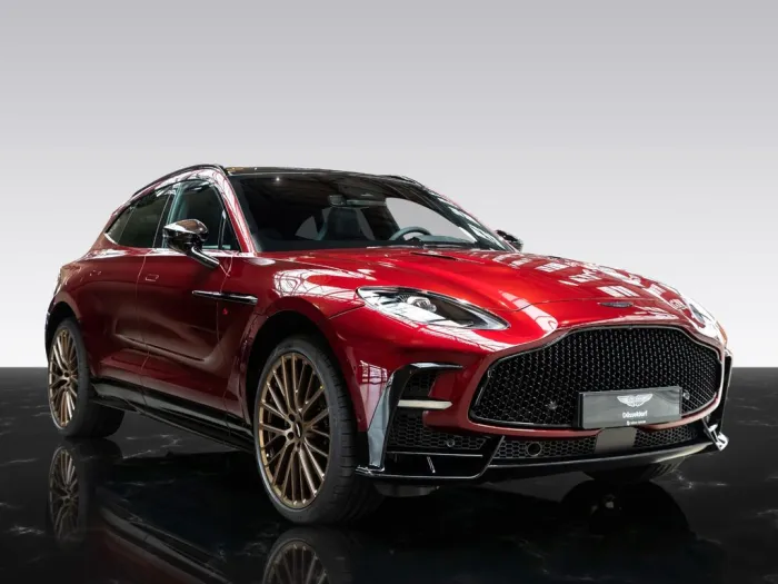 Aston Martin DBX 4.0 V8 S