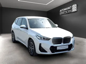 BMW iX1 30 xDrive M Sport LED*Navi+*Alcant*SOH 99,1%
