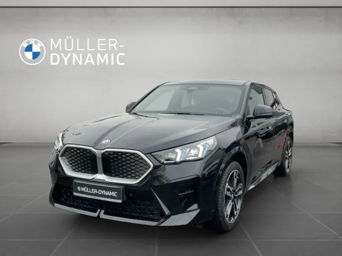 BMW iX2 xDrive30 M SPORT LED HUD 360° KAMERA SHZ