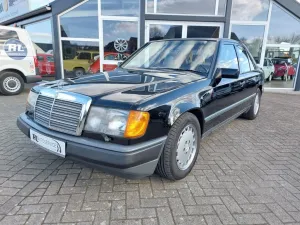 Mercedes-Benz 300 E  W124 